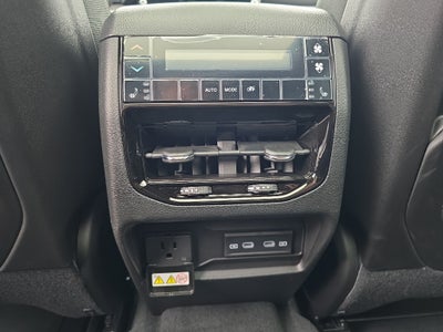 2026 Jeep Grand Cherokee GRAND CHEROKEE L LIMITED RESERVE 4X4