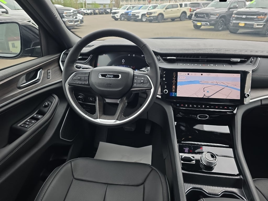 2026 Jeep Grand Cherokee GRAND CHEROKEE L LIMITED RESERVE 4X4