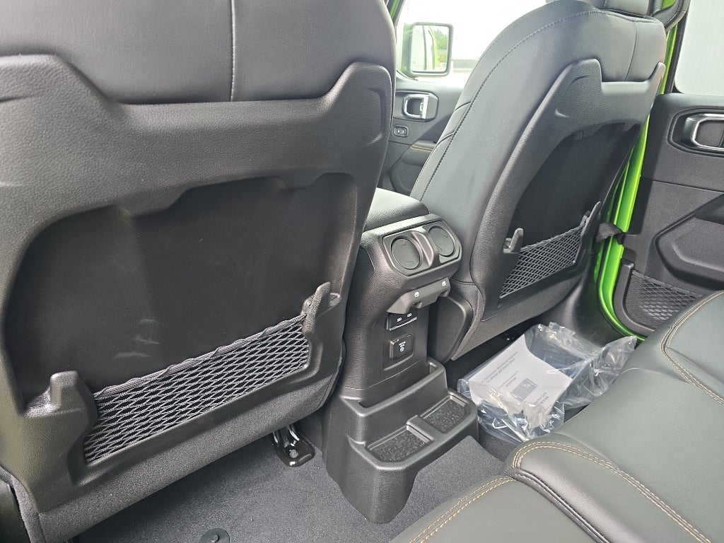 2025 Jeep Wrangler WRANGLER 4-DOOR RUBICON 392