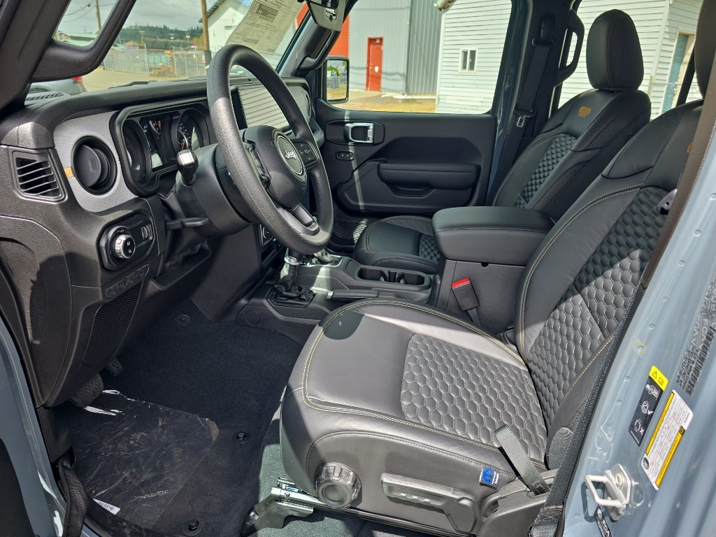 2025 Jeep Gladiator GLADIATOR SPORT 4X4