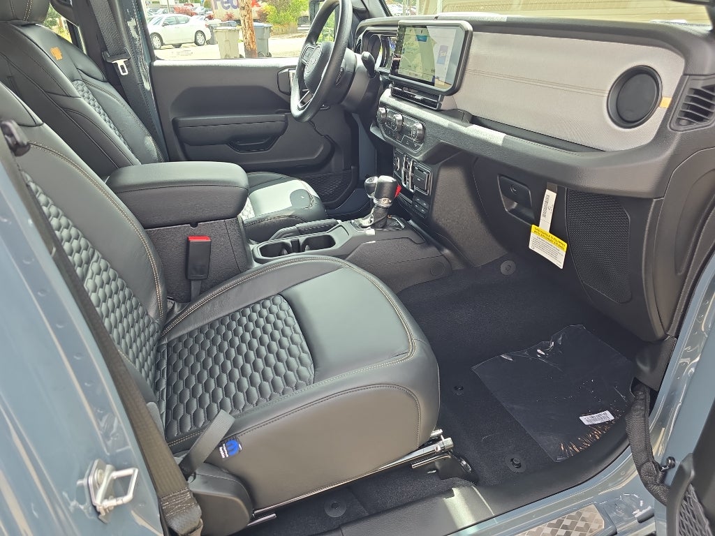 2025 Jeep Gladiator GLADIATOR SPORT 4X4