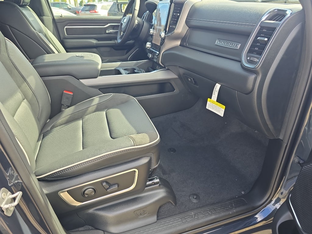 2026 RAM Ram 1500 RAM 1500 LARAMIE CREW CAB 4X2 5'7' BOX