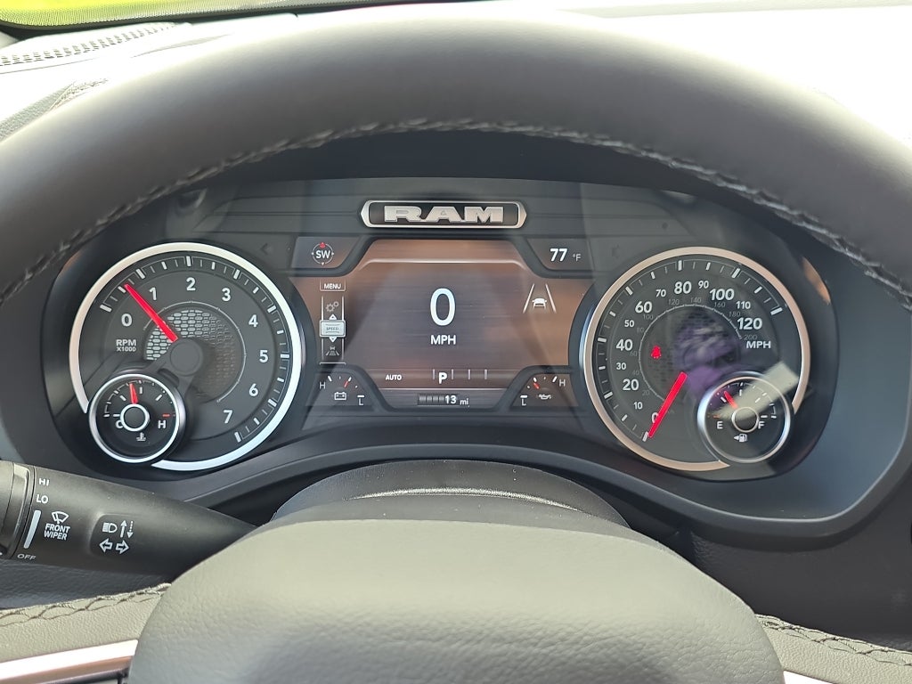 2026 RAM Ram 1500 RAM 1500 LARAMIE CREW CAB 4X2 5'7' BOX