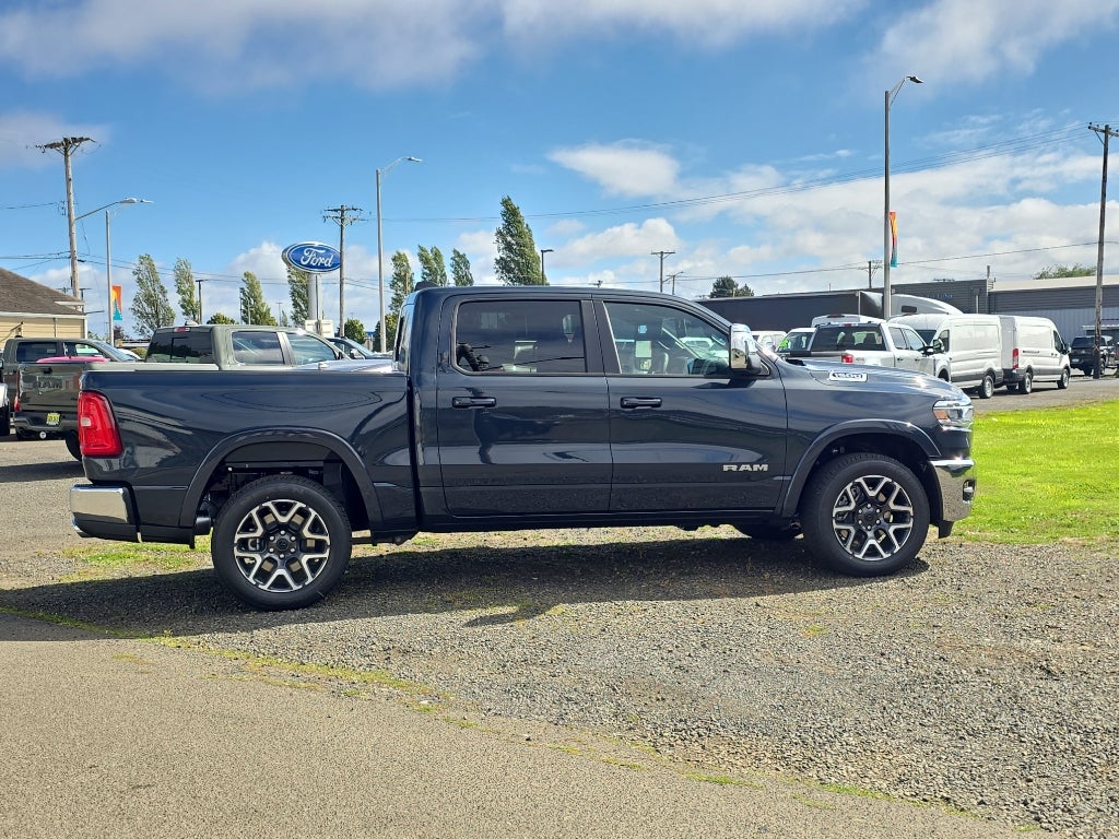 2026 RAM Ram 1500 RAM 1500 LARAMIE CREW CAB 4X2 5'7' BOX