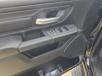 2025 RAM Ram 1500 RAM 1500 TRADESMAN CREW CAB 4X4 5'7' BOX