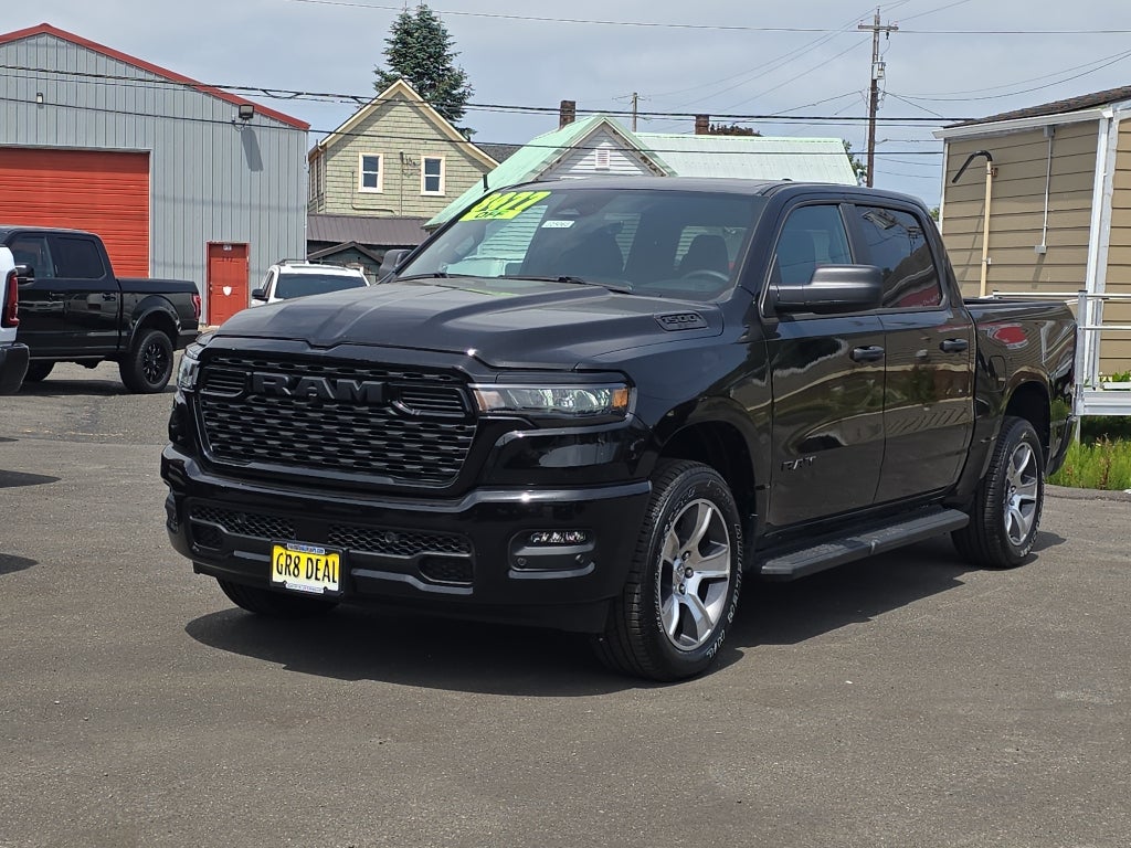 2025 RAM Ram 1500 RAM 1500 TRADESMAN CREW CAB 4X4 5'7' BOX