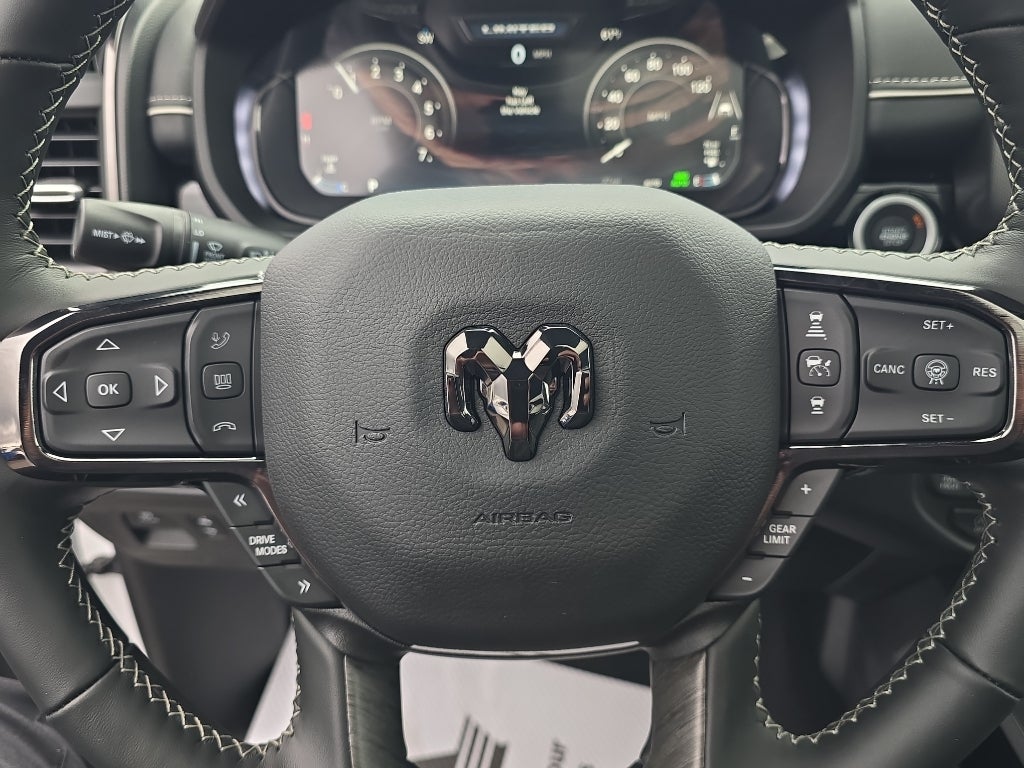 2026 RAM Ram 1500 RAM 1500 LIMITED CREW CAB 4X4 5'7' BOX
