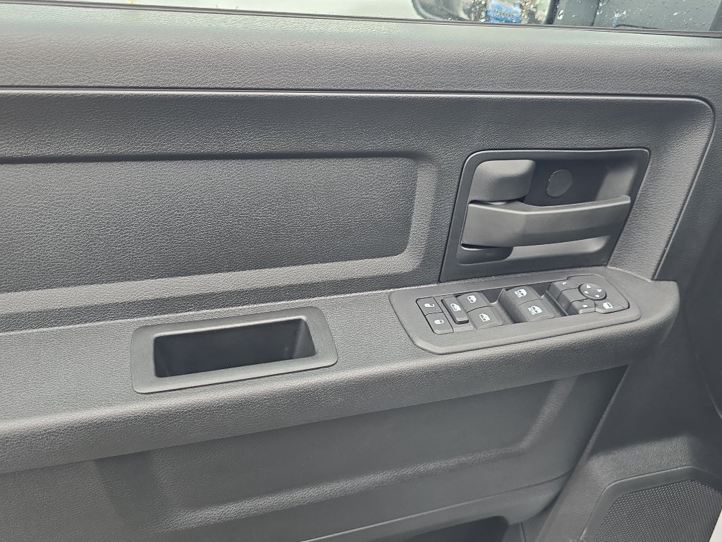 2025 RAM Ram 3500 RAM 3500 TRADESMAN CREW CAB 4X4 8' BOX