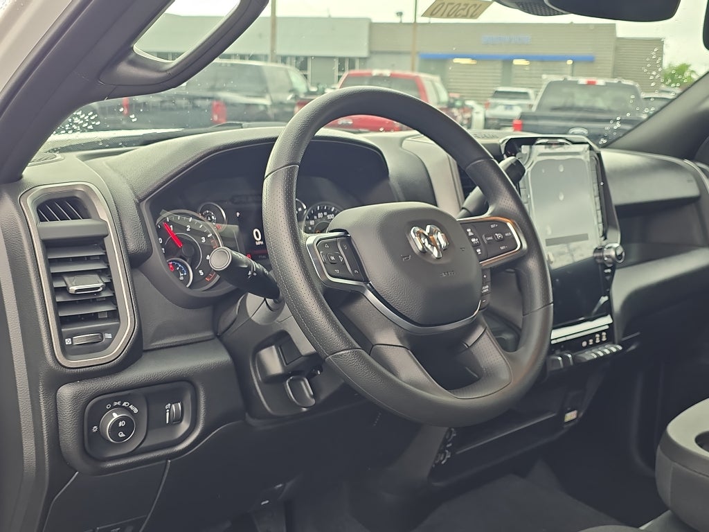 2025 RAM Ram 3500 RAM 3500 TRADESMAN CREW CAB 4X4 8' BOX