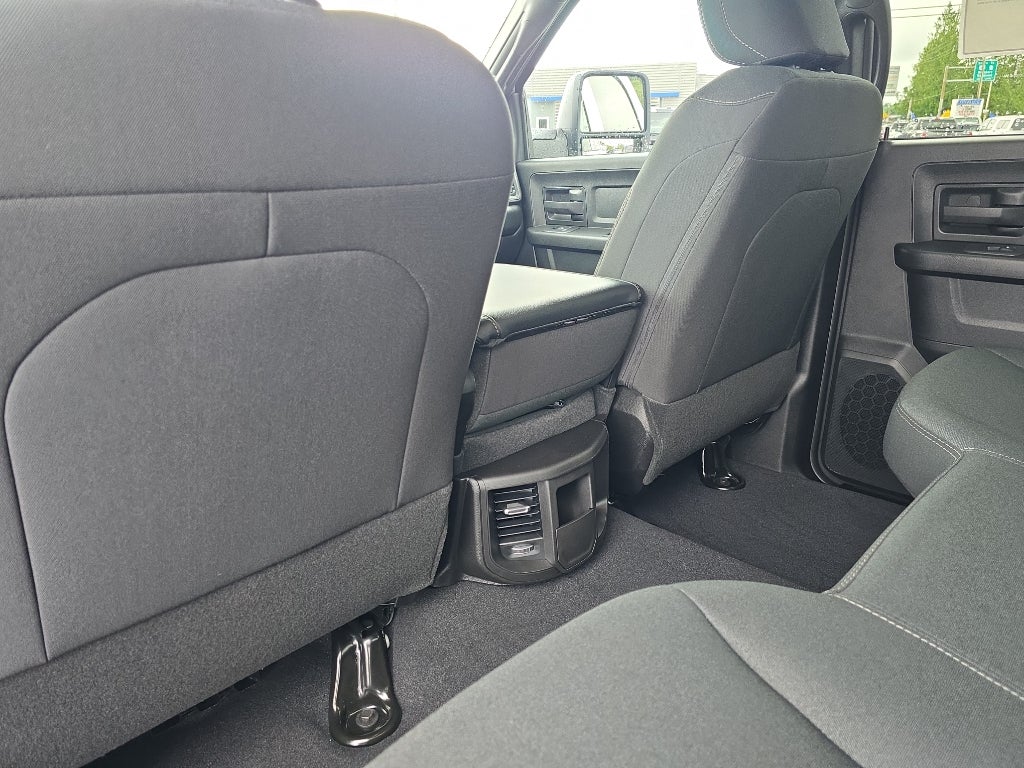 2025 RAM Ram 3500 RAM 3500 TRADESMAN CREW CAB 4X4 8' BOX