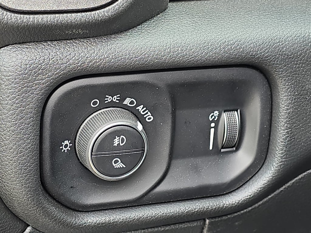 2025 RAM Ram 2500 RAM 2500 TRADESMAN CREW CAB 4X4 8' BOX