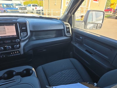 2026 RAM Ram 2500 RAM 2500 BLACK EXPRESS CREW CAB 4X4 8' BOX