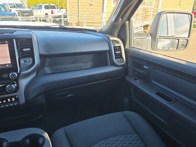 2026 RAM Ram 2500 RAM 2500 BLACK EXPRESS CREW CAB 4X4 8' BOX