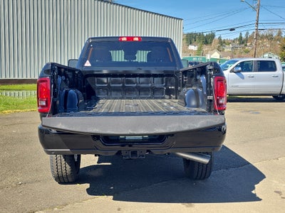 2026 RAM Ram 2500 RAM 2500 BLACK EXPRESS CREW CAB 4X4 8' BOX