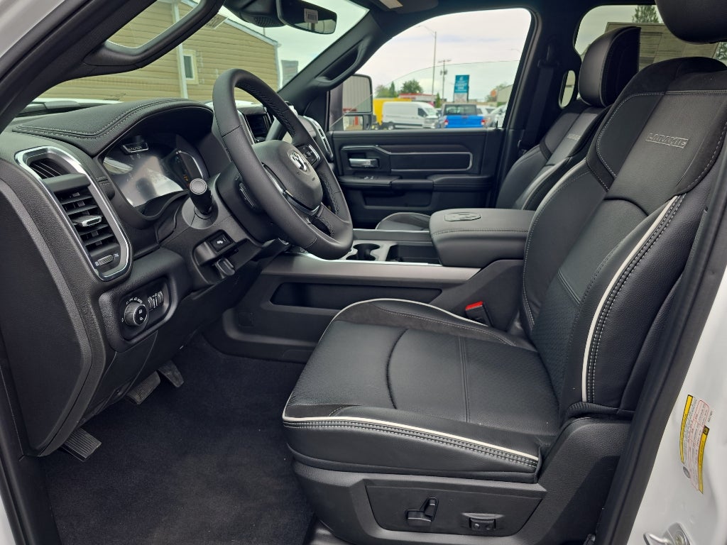 2025 RAM Ram 2500 RAM 2500 LARAMIE CREW CAB 4X4 8' BOX