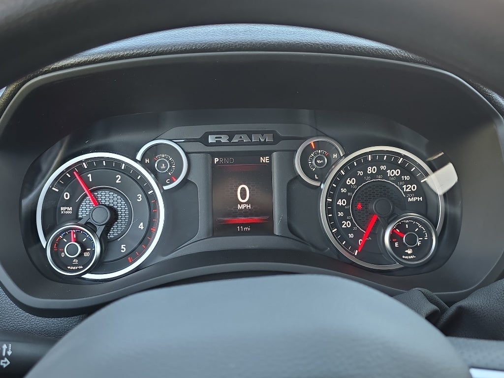 2026 RAM Ram 3500 RAM 3500 TRADESMAN CREW CAB 4X4 8' BOX