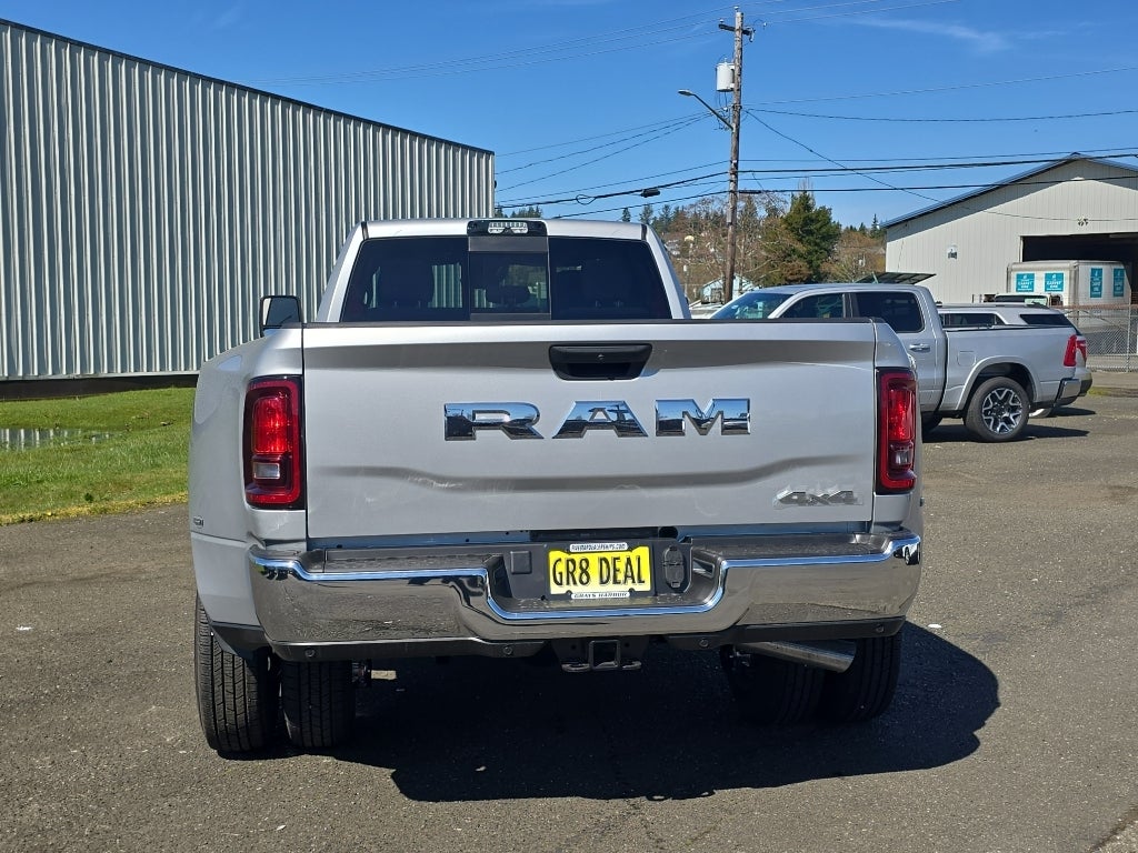 2026 RAM Ram 3500 RAM 3500 TRADESMAN CREW CAB 4X4 8' BOX