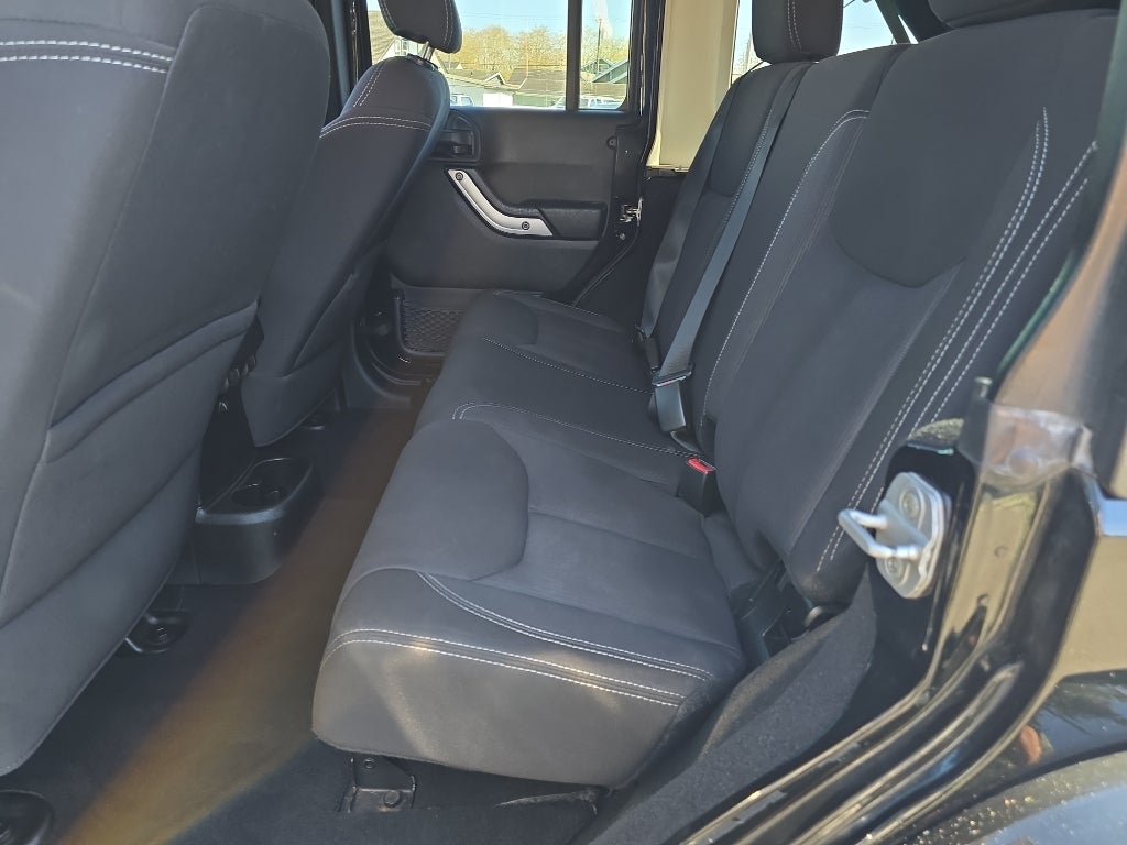 2013 Jeep Wrangler Sahara