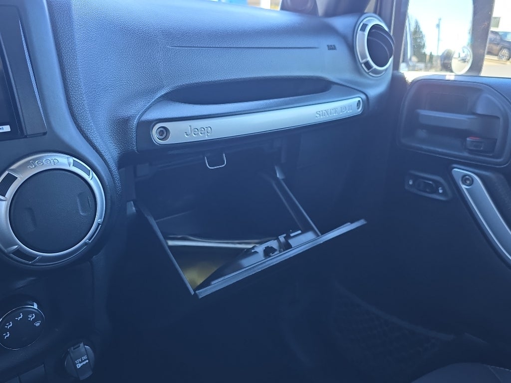 2013 Jeep Wrangler Sahara