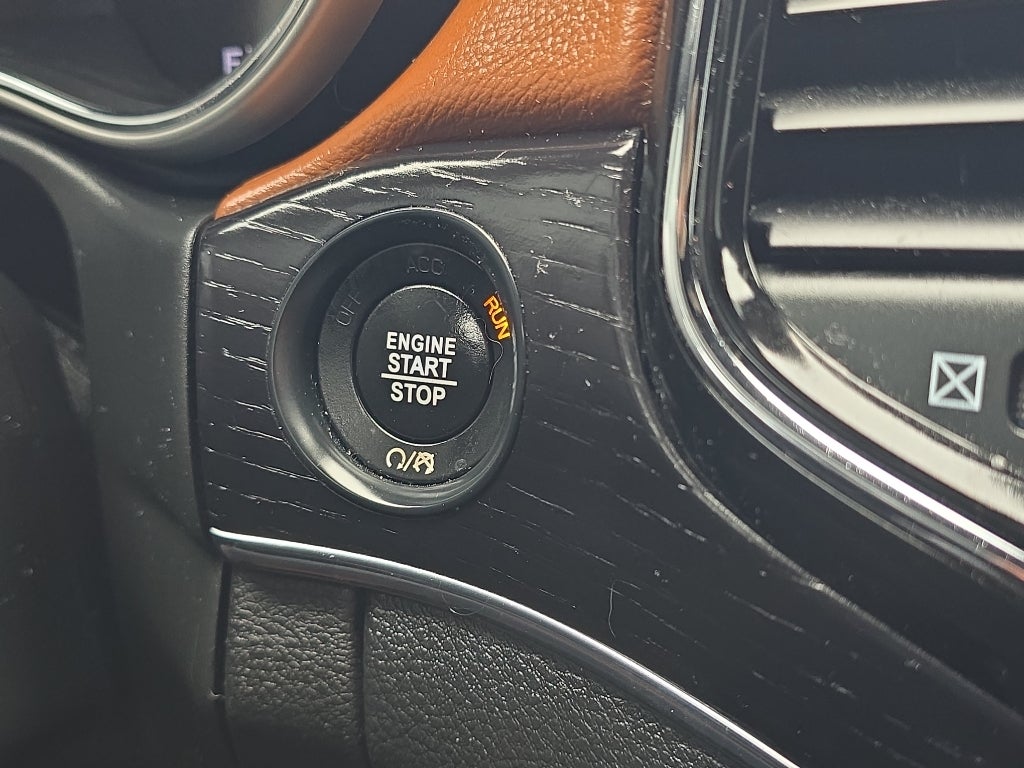 2020 Jeep Grand Cherokee Summit