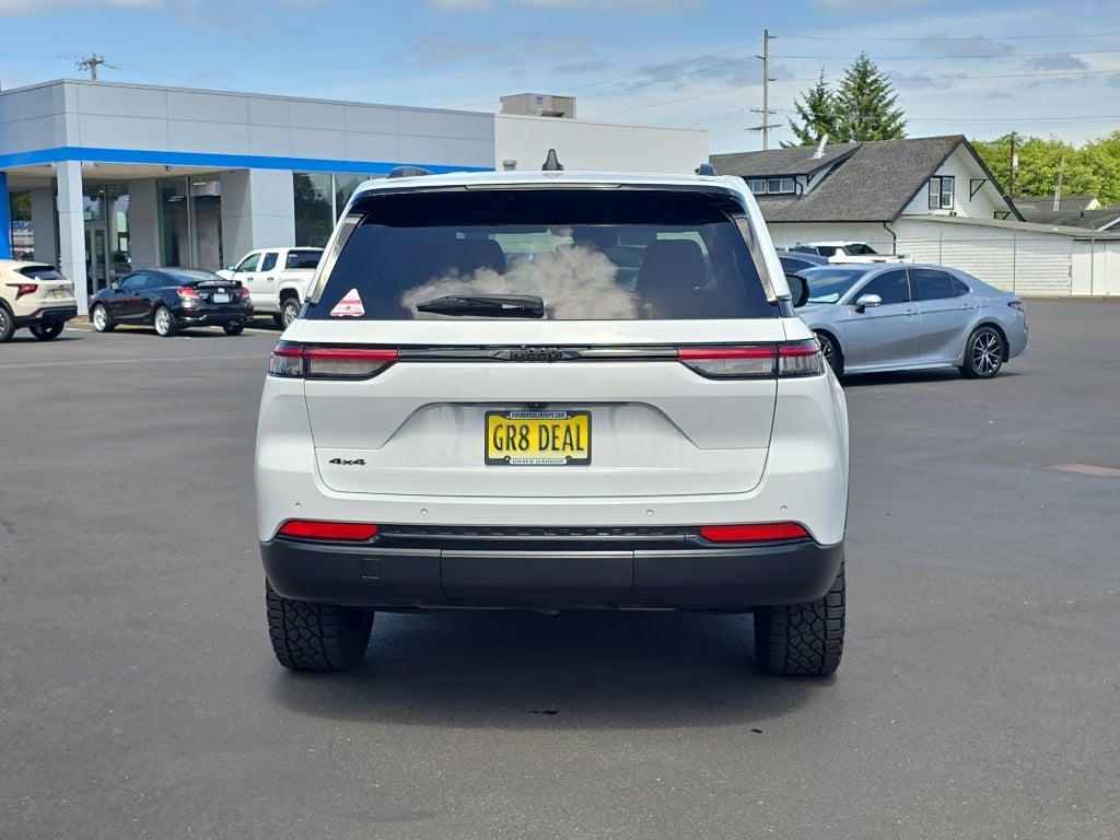 2023 Jeep Grand Cherokee Altitude