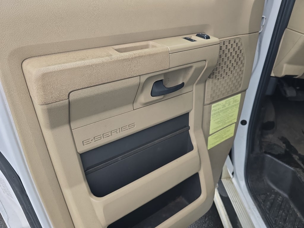2014 Ford Econoline E350 Super Duty Base