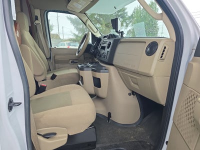2014 Ford Econoline E350 Super Duty Base