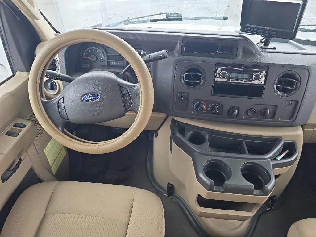 2014 Ford Econoline E350 Super Duty Base