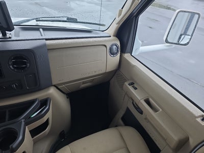 2014 Ford Econoline E350 Super Duty Base