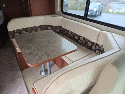 2014 Ford Econoline E350 Super Duty Base