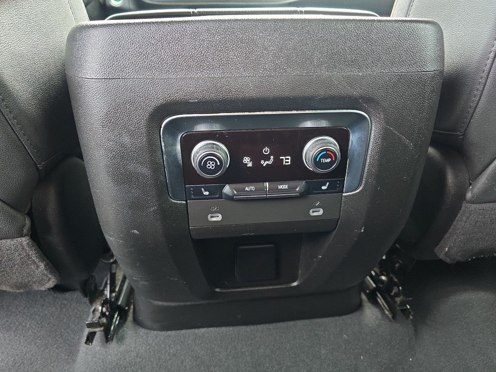 2023 Chevrolet Suburban 1500 Premier