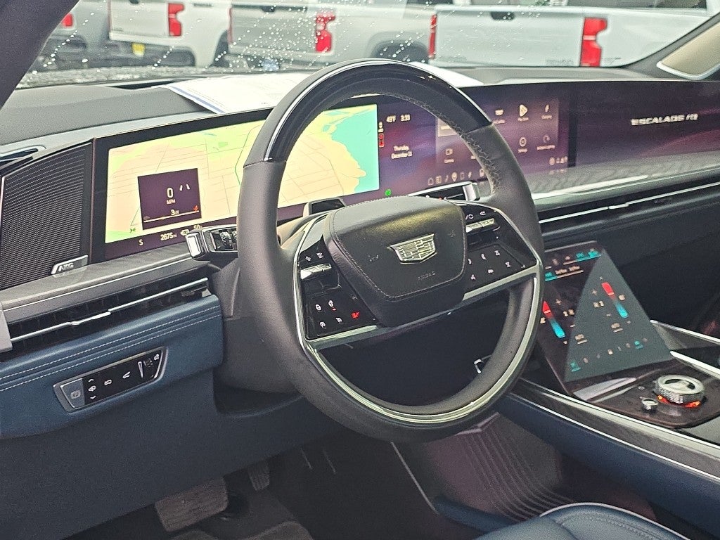 2025 Cadillac ESCALADE IQ Sport 2