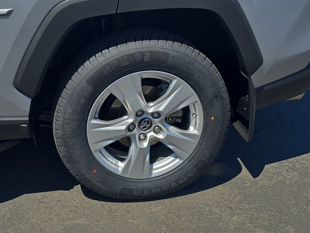2019 Toyota RAV4 Hybrid Hybrid LE