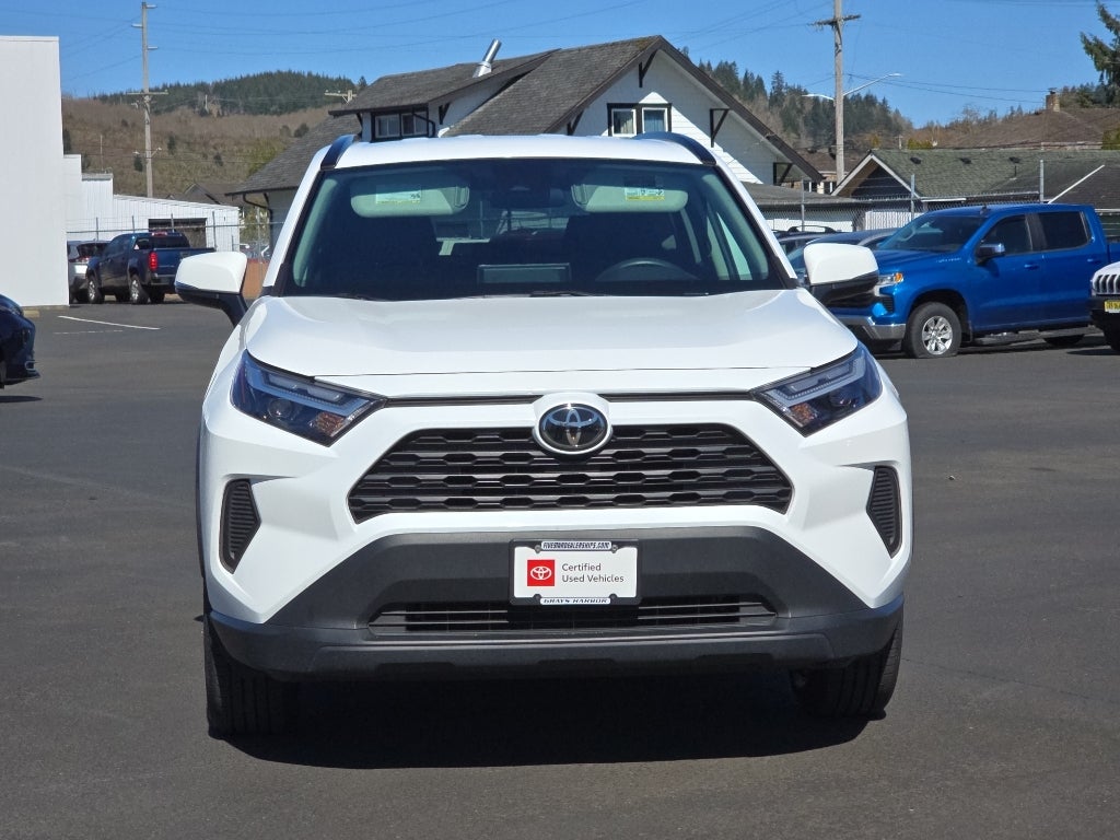 2024 Toyota RAV4 XLE