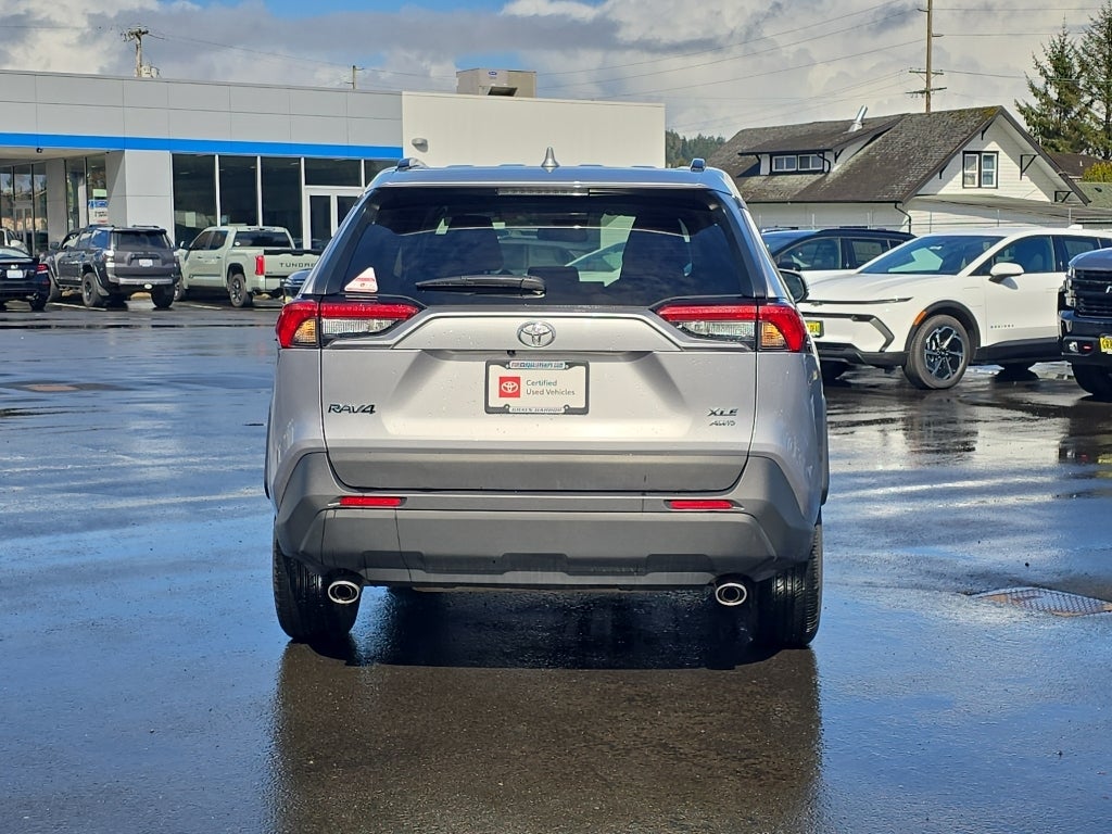 2024 Toyota RAV4 XLE