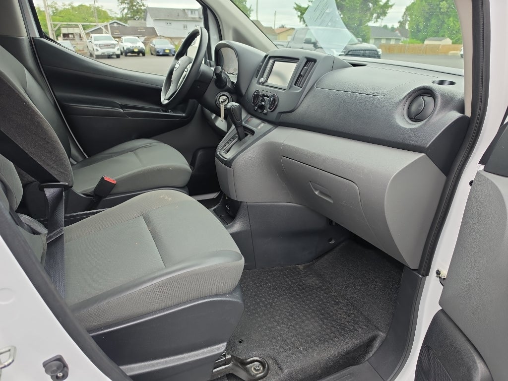 2021 Nissan NV200 S