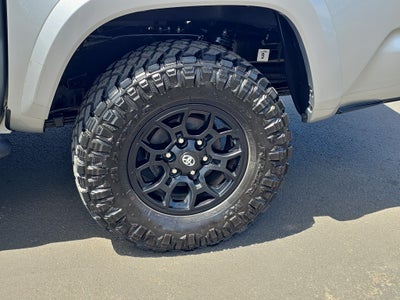2022 Toyota Tacoma SR5
