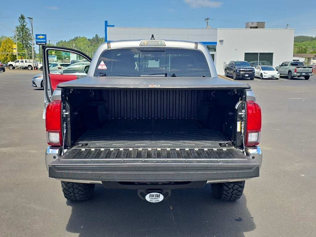 2022 Toyota Tacoma SR5
