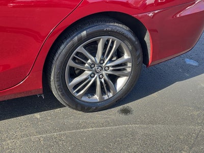 2016 Toyota Camry SE