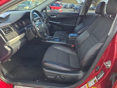 2016 Toyota Camry SE