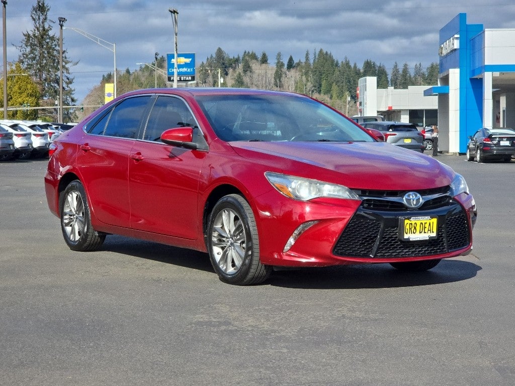 2016 Toyota Camry SE