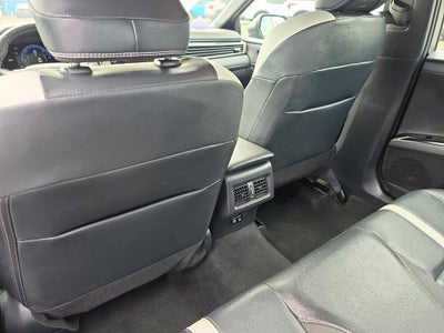 2025 Toyota Camry Hybrid SE