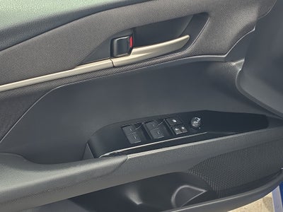 2025 Toyota Camry Hybrid LE