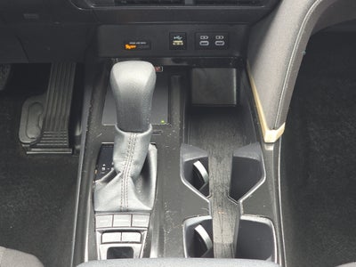 2025 Toyota Camry Hybrid LE