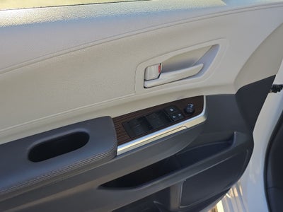 2024 Toyota Sienna LE