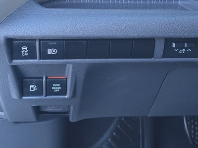 2024 Toyota Sienna LE