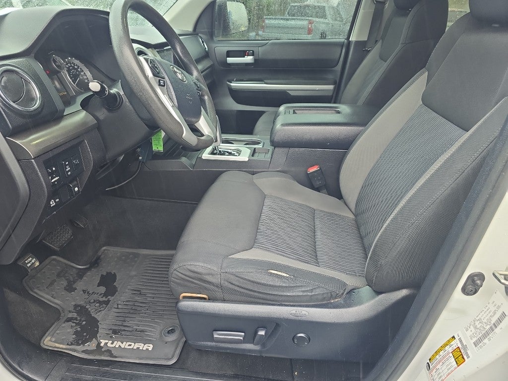2014 Toyota Tundra SR5
