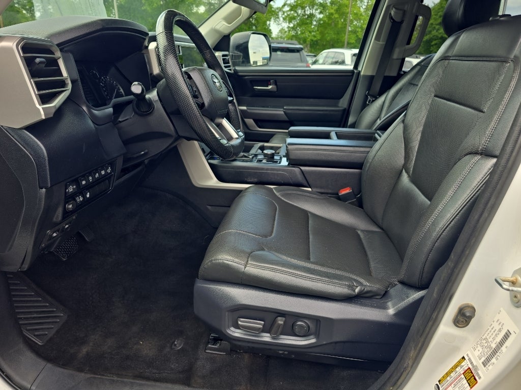 2022 Toyota Tundra Base
