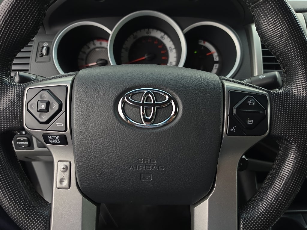 2014 Toyota Tacoma V6 (M6)