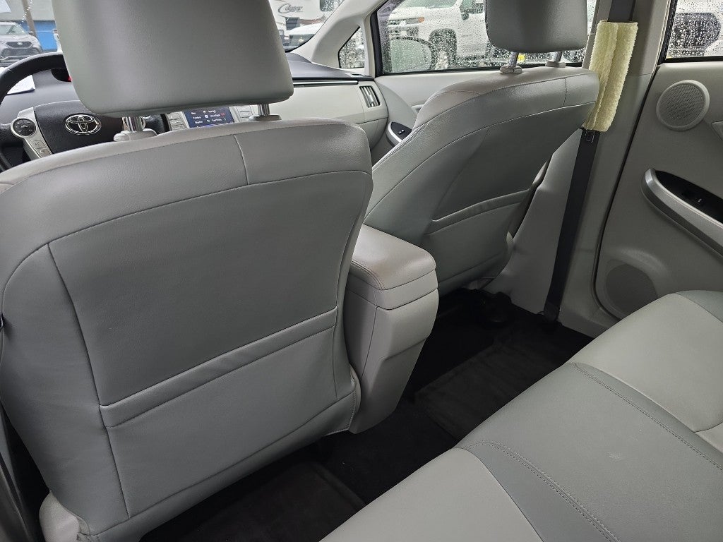 2014 Toyota Prius Five